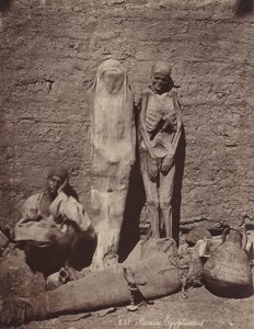 Momies Egyptiennes (egyptiske mumier),ca. 1870 (foto) af Félix Bonfils