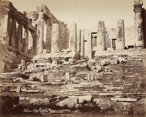 Propylaea af akropolis i Athen af Félix Bonfils