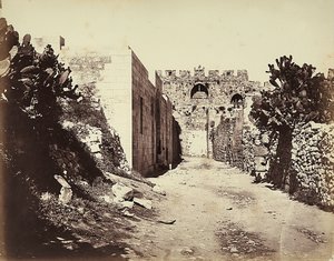 Udsigt over en del af bymuren og Sankt Annes hus i Jerusalem af Félix Bonfils