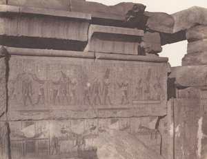 Karnak Theben, palads - konstruktion af granit - udskåret dekoration..., 1851-52, trykt 1853-54. af Félix Teynard