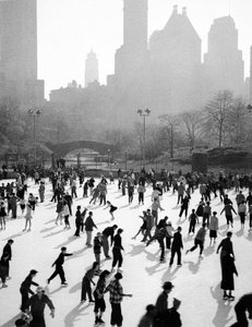 Iceskating i New York af Fosco Maraini