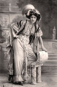 Elizabeth Firth, skuespillerinde, 1908.