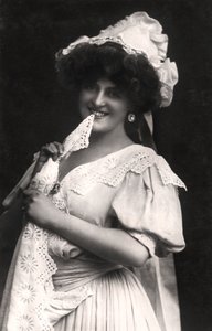 Marie Studholme 1875-1930, engelsk skuespillerinde, 1900-tallet.