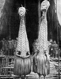 Goblinmasker og visirer båret som skønhedshjælpemidler, Papua, Ny Guinea, 1936. af Fox Photos