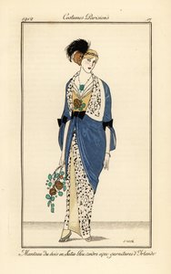 Kvinde i aftenkjole af askeblå satin med irske blonder. Aftenfrakke i askeblå satin med irske besætninger. Håndfarvet pochoir (stencil) radering efter en illustration af Xavier Gose fra Tommaso Antonginis Journal des Dames et des Modes, Au