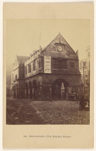 Shrewsbury - The Market House. af Francis Bedford