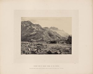 Fjern udsigt over Mount Serbal om aftenen af Francis Frith