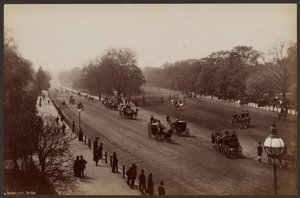 Hyde Park, The Row af Francis Frith
