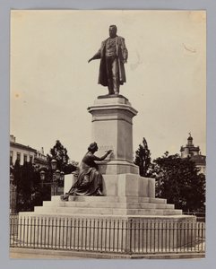 Milano. Antonio Tantardini (1829-1879) og Odoardo Tabacchi (1831-1905), monument over Camillo Benso, greve af Cavour, italiensk politiker og erhvervsmand af Francis Frith