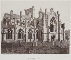 Melrose Abbey, ca. 1857 (albumintryk) af Francis Frith