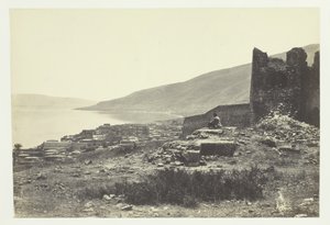Byen og søen Tiberias, fra nord, 1857. af Francis Frith