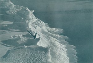 Growing Ice-Foot, Cape Evans, c1911, 1913 af Frank Debenham