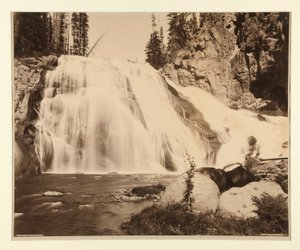 Gibbon Falls, 84 fod