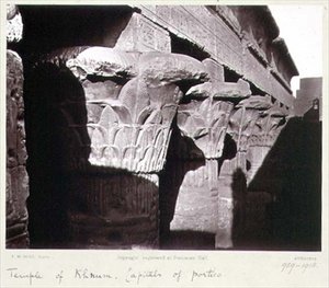 Portikoens hovedstæder, Khnum-templet, Esna (s/h-billede)