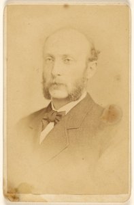 [Uidentificeret mand med overskæg og hagesmæk]. af Frederick Gutekunst