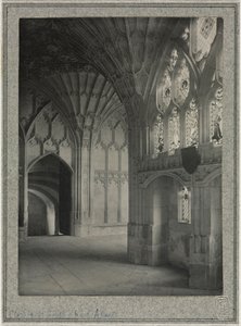 Gloucester Cathedral - Klostre: Syd- og Vestgyder, ca. 1900. af Frederick Henry Evans