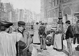 Hjørne af markedet nær Saint Eustache-kirken, Les Halles, Paris, 1896 af French Photographer