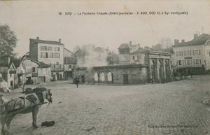 Dax - varmtvandskilde (daglig vandmængde: 2400000 liter ved 64 °C). Postkort sendt i 1913. af French Photographer