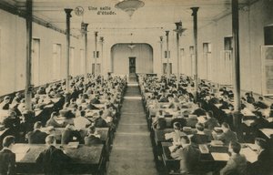 Fransk skoleklasse. Saint-Roch, Ferrieres. Postkort sendt den 25. oktober 1913. af French Photographer