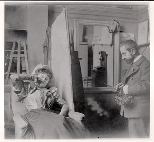 Henri de Toulouse-Lautrec (1864-1901) i sit atelier med Misia Natanson af French Photographer