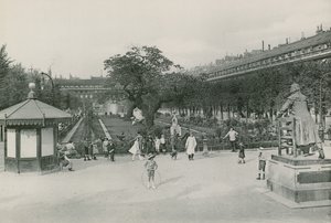 Jardin du Palais-Royal, Palais-Royals have (fotogravering) af French Photographer