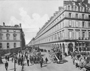 Paris - Rue de Rivoli (s/h-billede) af French Photographer