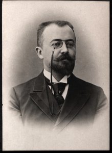 Portræt af Marcel Prevost (1862-1941), fransk forfatter og dramatiker. af French Photographer