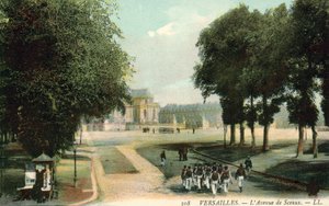 Versailles, Avenue De Sceaux af French Photographer
