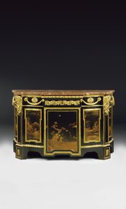 En sen Louis XV kommode, ca. 1763-70 af French School