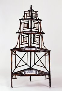 Fjernøsten stil Second Empire (Napoleon III) bambus hjørne etagere plantestand med franske majolika fliser og fire etager, 2. halvdel af 1800-tallet, Frankrig af French School