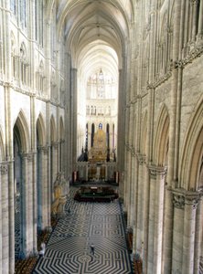 Interiør af katedralen i Amiens (sum 80) af French School