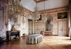 Rådstuens indre 1701-55 af French School