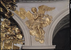 Louis XIV stil engel, fra buen til højre for højalteret i kapellet (forgyldt bronze)