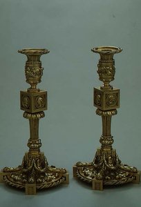Par lysestager af Boucheron, 1783 (forgyldt sølv) af French School