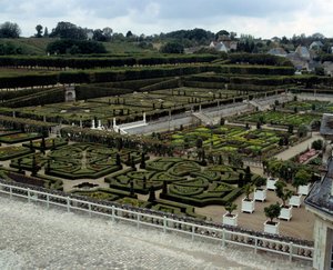 Renæssancearkitektur: udsigt over haverne i Chateau de Villandry bygget i begyndelsen af det 16. århundrede, det er et af slottene i Loire. Villandry, Indre et Loire af French School