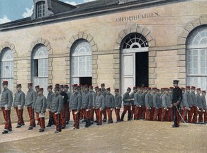 Særlig militærskole i Saint-Cyr (Saint Cyr), indenrigstjeneste: Udgang fra amfiteatret. af French School