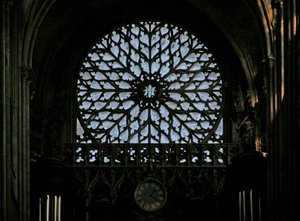 Vestrosevinduet (rosenvindue - indvendigt) af French School