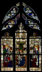 Vindue E3, der viser Jomfruen og barnet på tronen: også donorerne med deres skytshelgener (St. Peter og St. Barbara) af French School