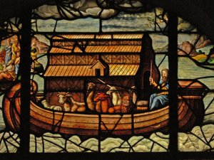 Vindue i Charnier (w.3) forestillende en detalje fra Noahs ark af French School