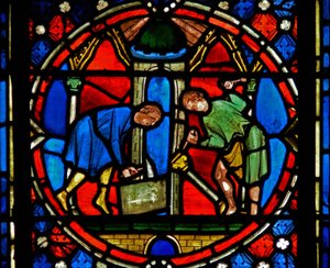 Fenster n2-C, den heiligen Austremoine beim Bau der Kirche in Issoire darstellend von French School