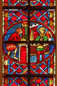 Vindue w211, der forestiller St. Vincent, konverterer sin fangevogter af French School