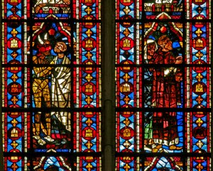 Vindue w212, der viser en scene fra Theophilus-historien: Djævelen tager ham med til ågerkarlen Salatin. af French School