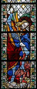 Vindue w49 forestillende St Michael af French School