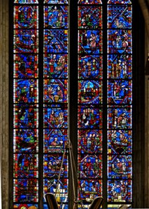 Vindue w51, der forestiller en af Les Belles Verrieres med scener fra St. Nicholas, St. Catherine og St. Severs liv af French School