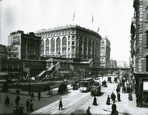 Herald Square, Saks og Macy