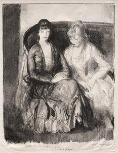 Emma og Marjorie på en sofa