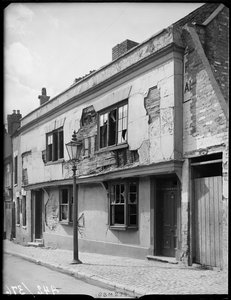 11- 12 Cook Street, Coventry, Coventry, Coventry, 1941. af George Bernard Mason