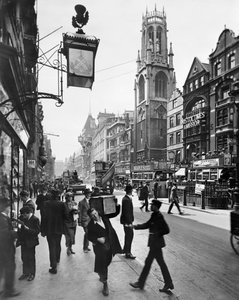 Fleet Street mod vest, City of London, 1920