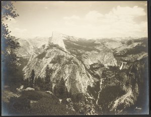 Bagsiden af Half Dome - Vernal og Nevada Falls fra nærheden af Glacier Point - Yosemite