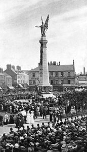 Afsløring af Northumberland War Memorial, 1908-1909. af George Frank